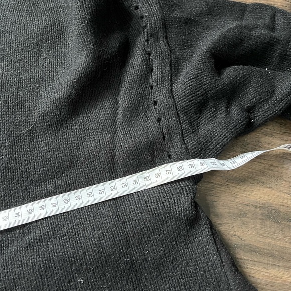 FRENCH CONNECTION black knit sweater with pleated back, lace detail - Picture 13 of 13